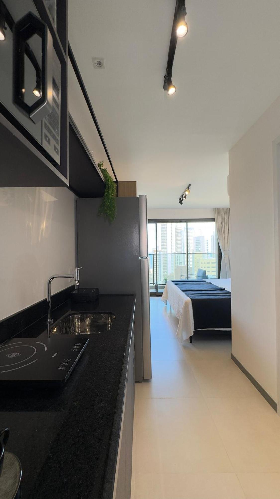 Completo A Passos Da Beira Mar No Meireles *