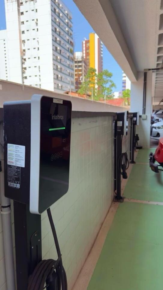 Apartamento Completo A Passos Da Beira Mar No Meireles